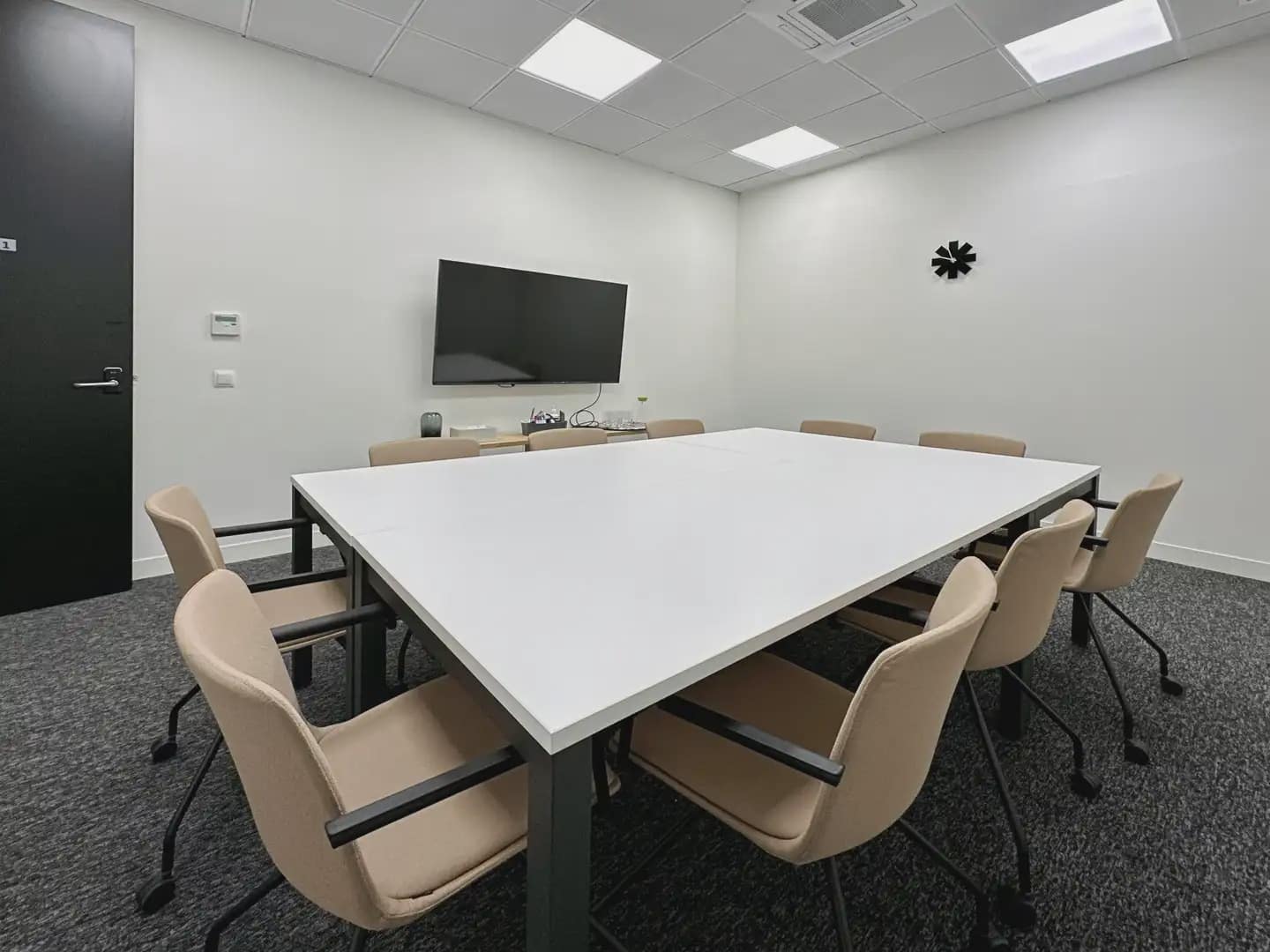 Office for rent in Madrid city with garage - € 12,577 (Ref: 9810613)
