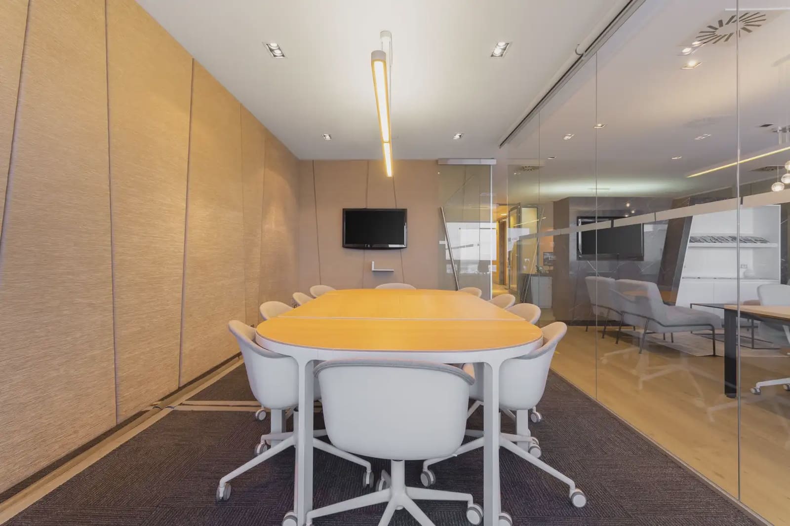 Office for rent in Madrid city with garage - € 12,577 (Ref: 9810613)
