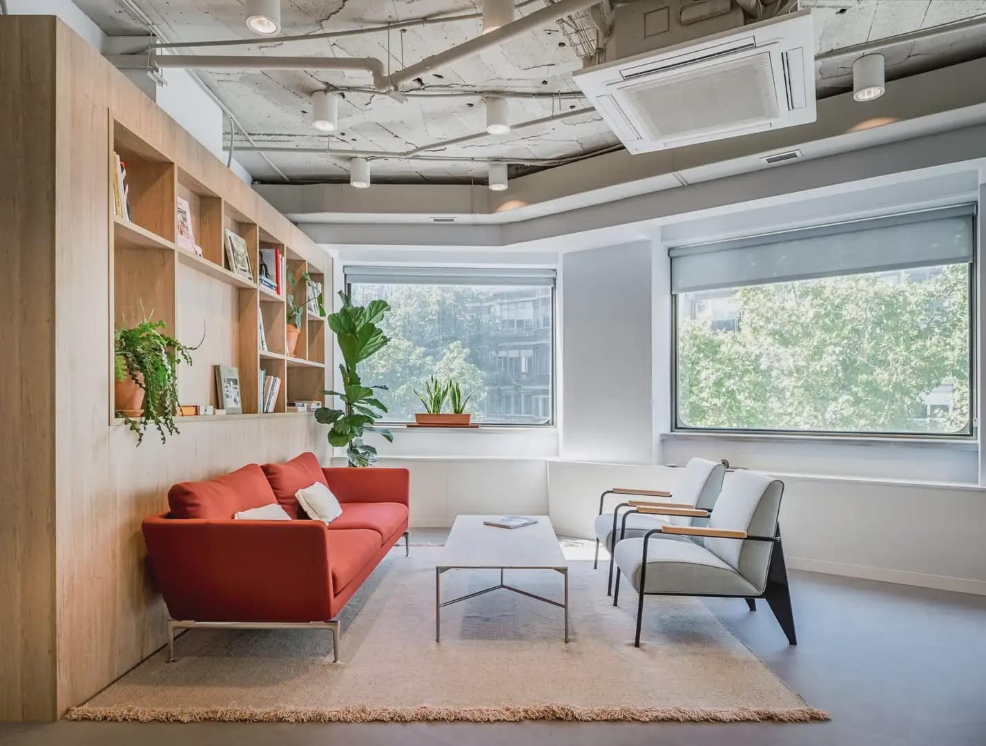 Office for rent in Madrid city with garage - € 22,976 (Ref: 9810621)