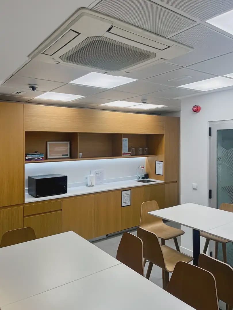 Kontor att hyra i Bilbao med garage - 15 166 € (Ref: 9810624)