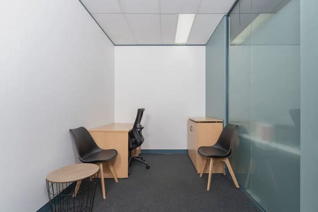 Biuro do wynajęcia w Castellana, Miasto Madryt z garażem - 779 € (Ref: 9810687)