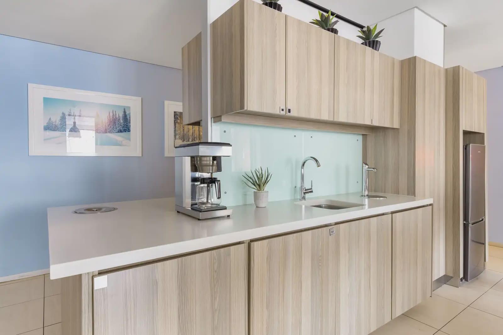 Kontor til leie i Mataro med garasje - € 1 887 (Ref: 9810707)