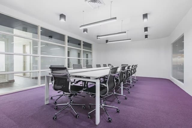 Office for rent in Castellana, Madrid city with garage - € 669 (Ref: 9810734)