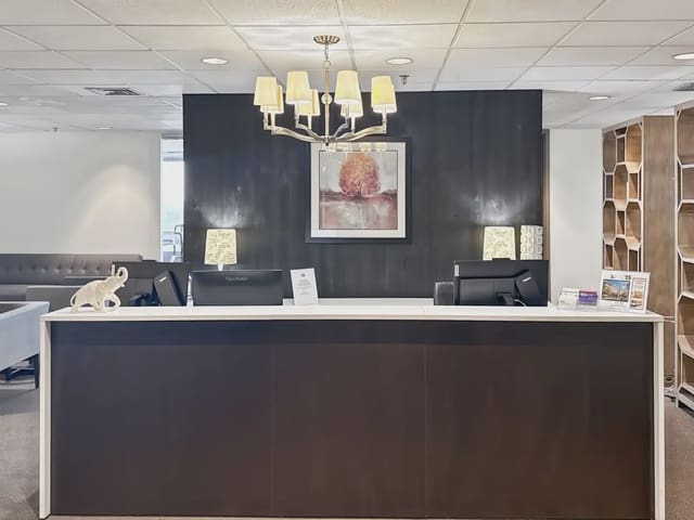 Office for rent in Beniferri, Valencia city with garage - € 139 (Ref: 9810751)