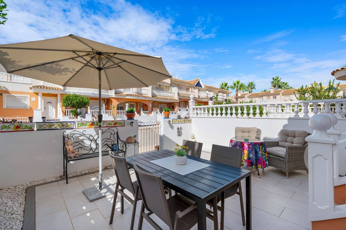 3 quarto Moradia em Banda para venda em Dona Pepa com piscina - 269 000 € (Ref: 10139923)