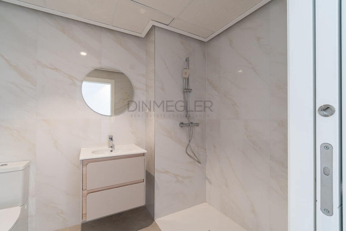 3 soverom Leilighet til salgs i Playa Flamenca med svømmebasseng garasje - € 380 000 (Ref: 9070298)