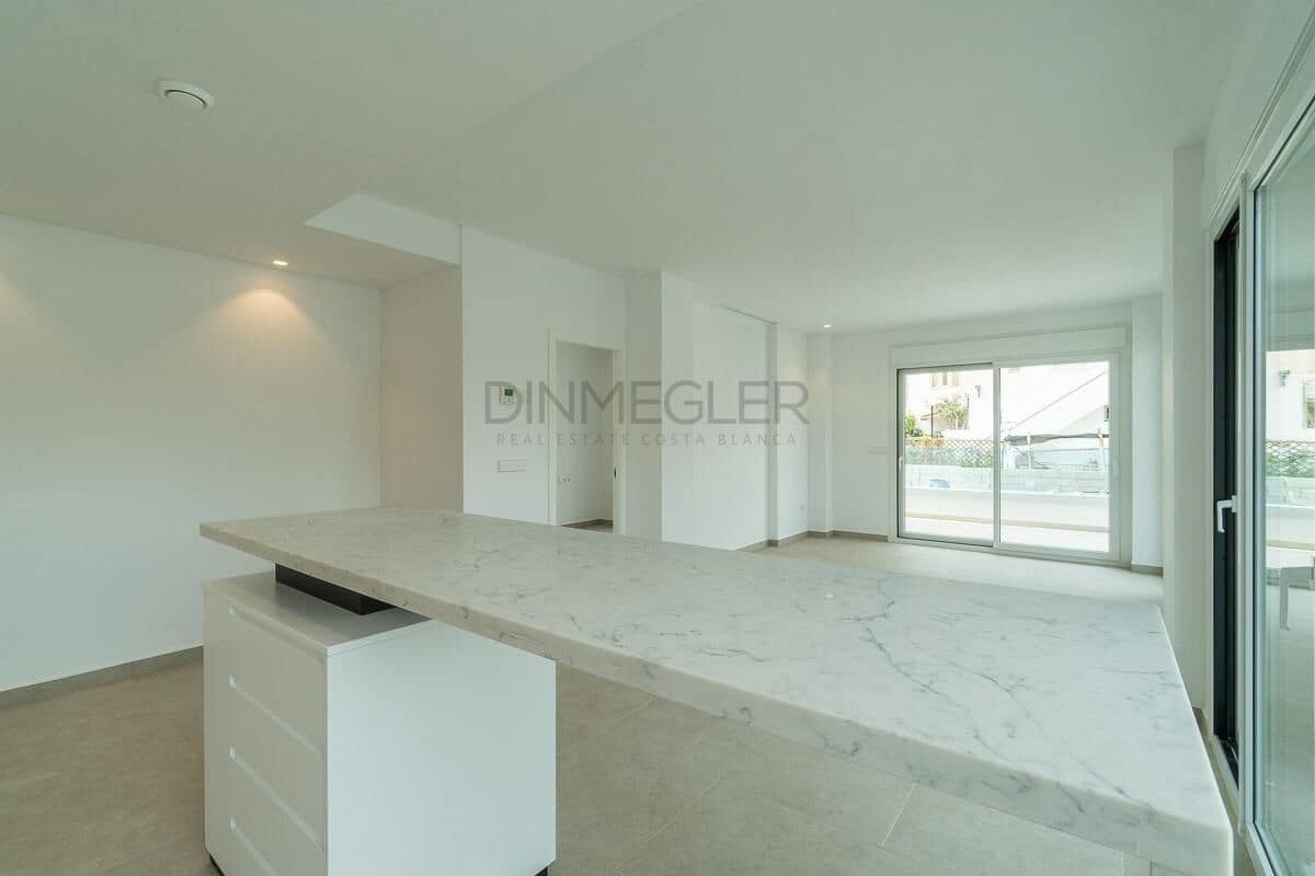 3 soverom Leilighet til salgs i Playa Flamenca med svømmebasseng garasje - € 380 000 (Ref: 9070298)