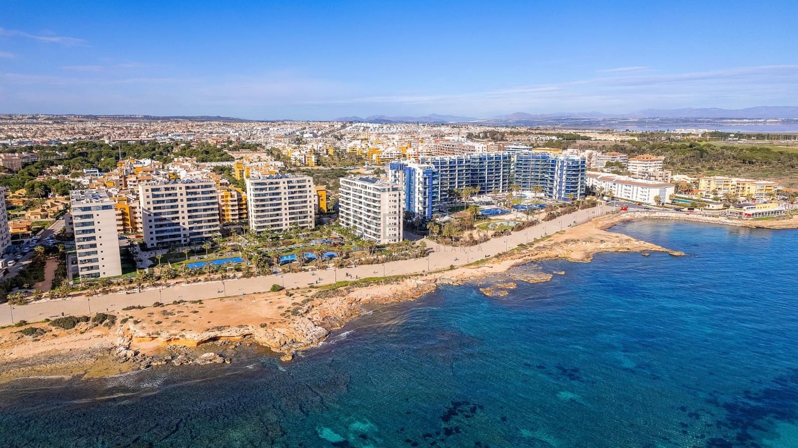 2 chambre Appartement à vendre à Punta Prima avec piscine garage - 479 000 € (Ref: 9075291)