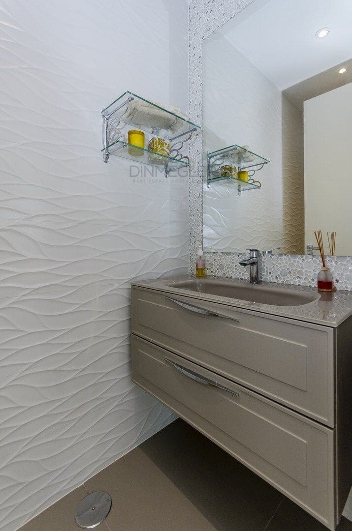 3 sypialnia Willa na sprzedaż w Campoamor z basenem - 1 175 000 € (Ref: 9075293)