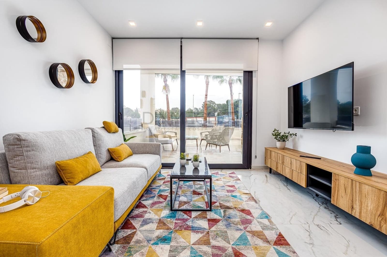 2 slaapkamer Bungalow te koop in Ciudad Quesada met zwembad - € 279.000 (Ref: 9075298)