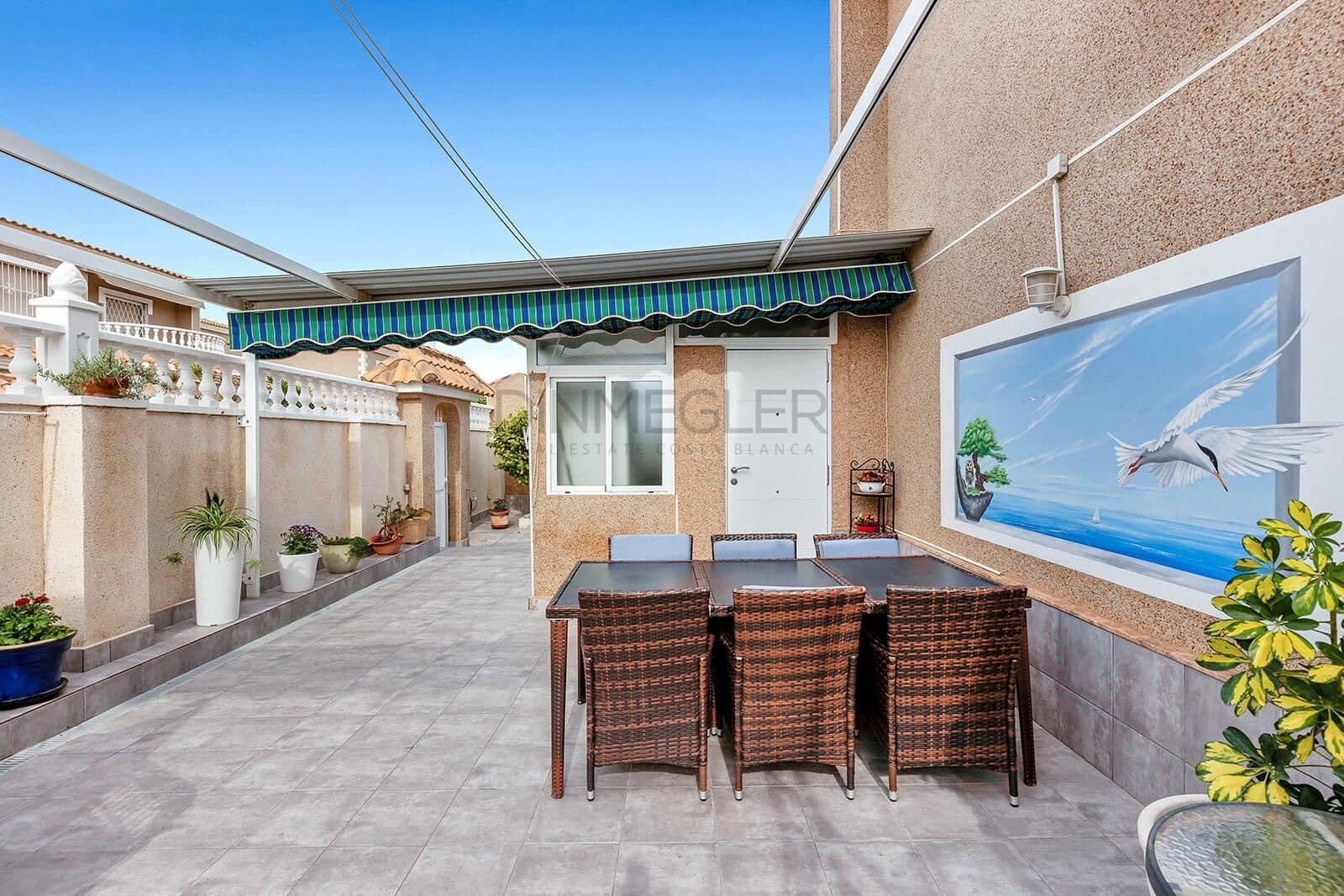 5 soverom Villa til salgs i Torrevieja med svømmebasseng - € 410 000 (Ref: 9085981)