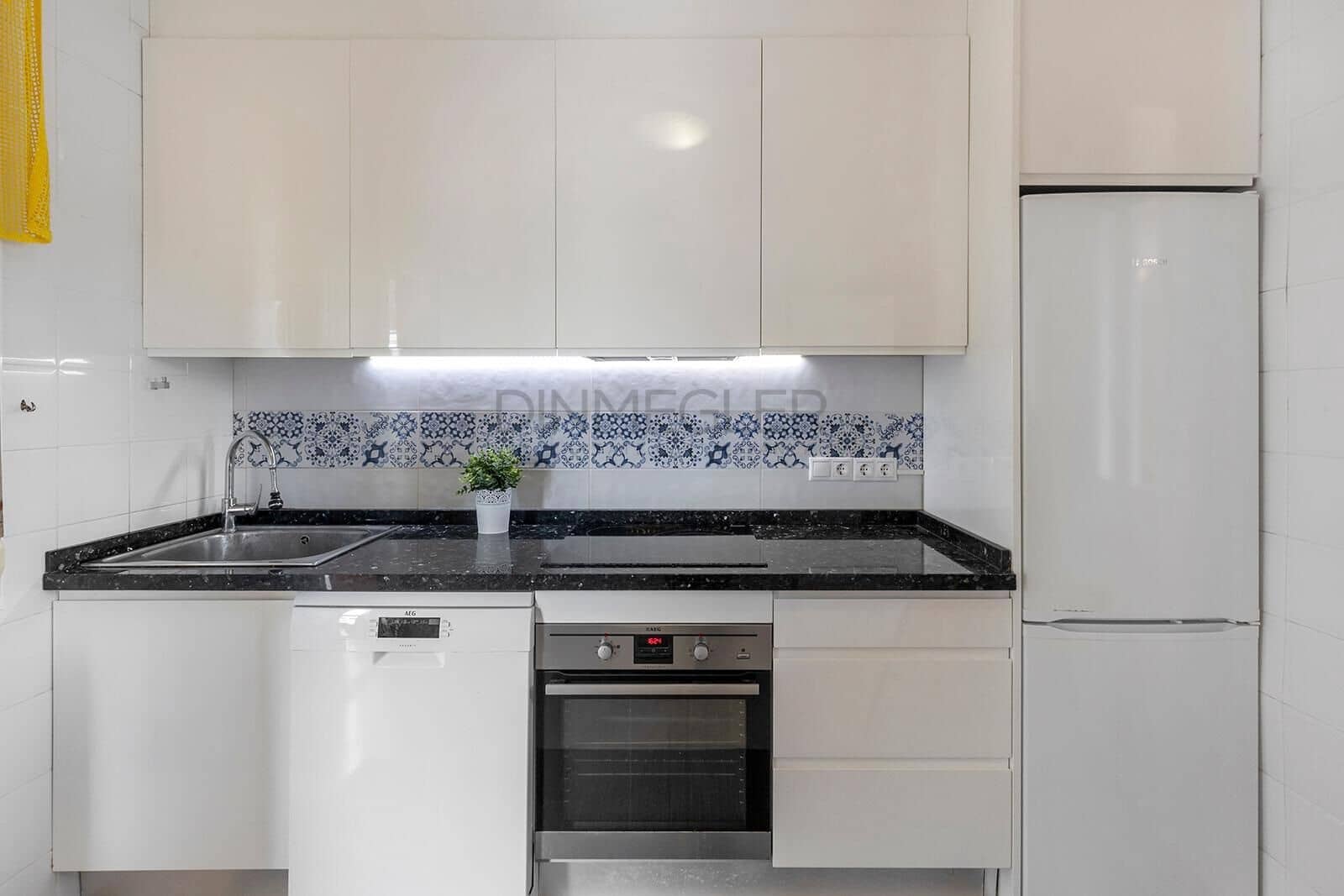 5 soverom Villa til salgs i Torrevieja med svømmebasseng - € 410 000 (Ref: 9085981)