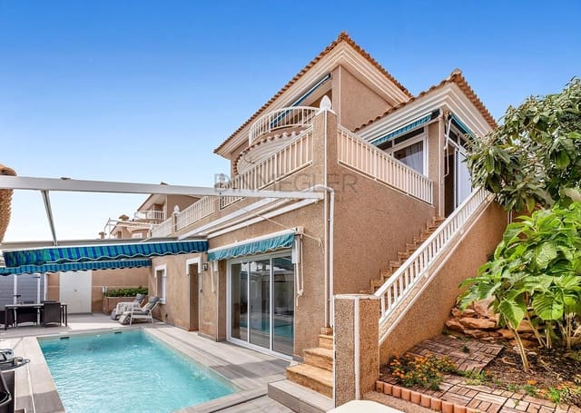 5 soverom Villa til salgs i Los Balcones - Los Altos, Torrevieja med svømmebasseng - € 410 000 (Ref: 9085981)