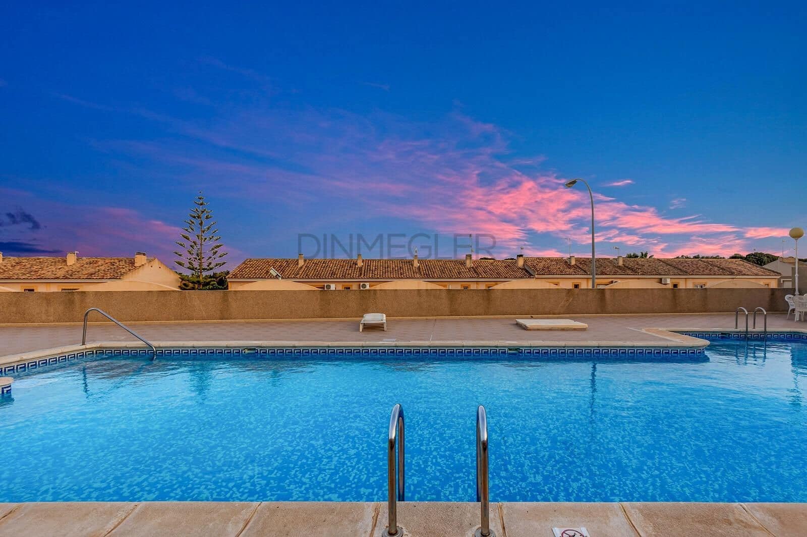 5 soverom Villa til salgs i Torrevieja med svømmebasseng - € 410 000 (Ref: 9085981)