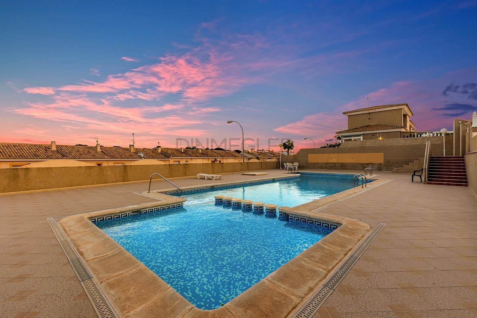 5 soverom Villa til salgs i Torrevieja med svømmebasseng - € 410 000 (Ref: 9085981)