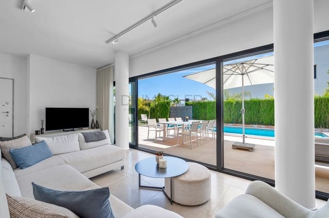 3 Zimmer Villa zu verkaufen in Ciudad Quesada, Rojales mit Pool - 740.000 € (Ref: 9089971)