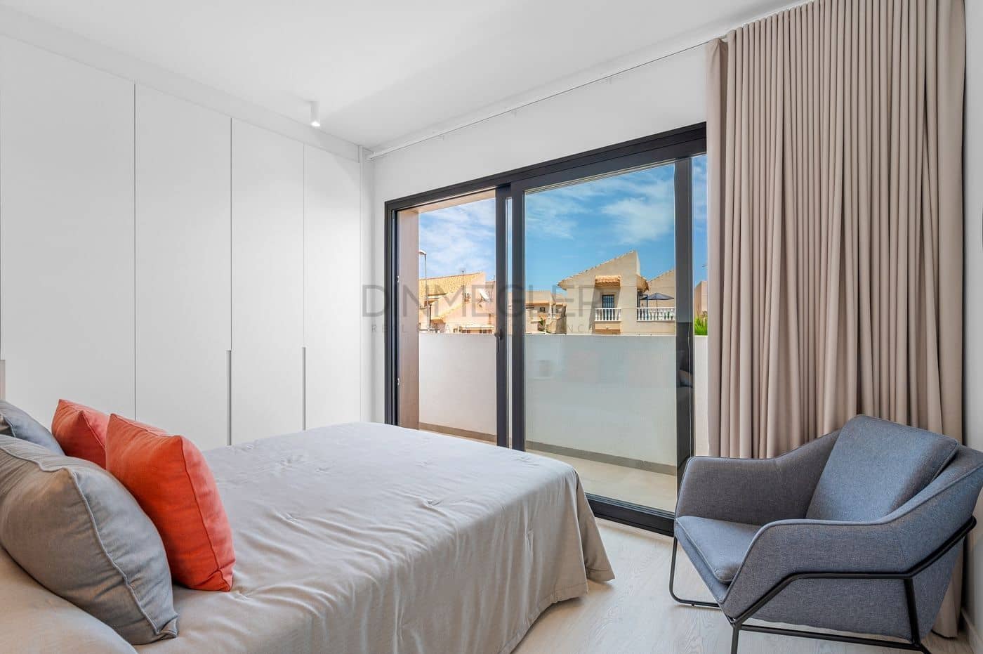 3 Zimmer Villa zu verkaufen in Ciudad Quesada mit Pool - 740.000 € (Ref: 9089971)