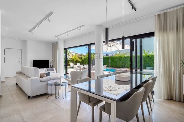 3 Zimmer Villa zu verkaufen in Ciudad Quesada, Rojales mit Pool - 740.000 € (Ref: 9089971)