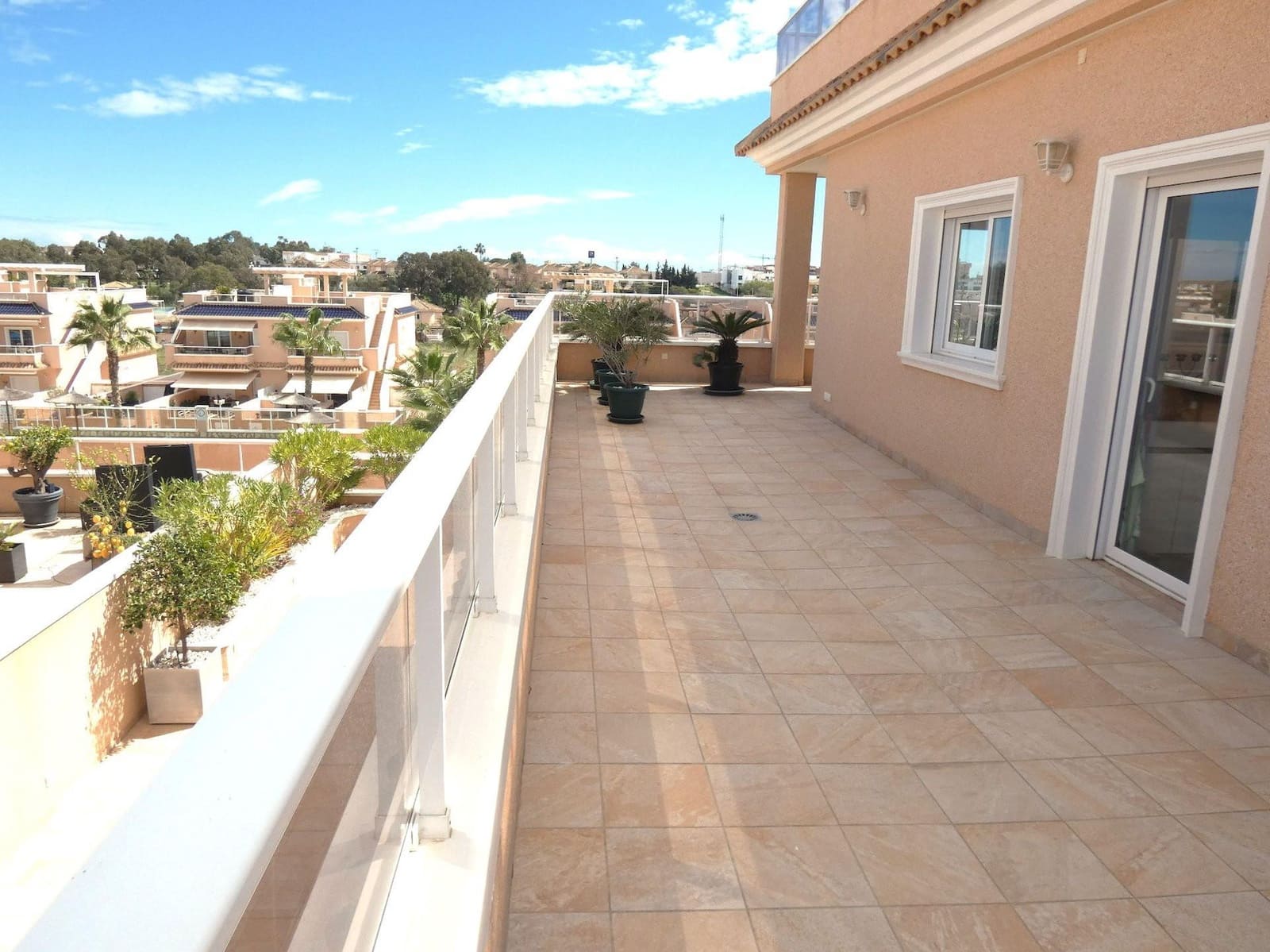 3 chambre Appartement à vendre à Torrevieja avec piscine - 339 000 € (Ref: 9096127)