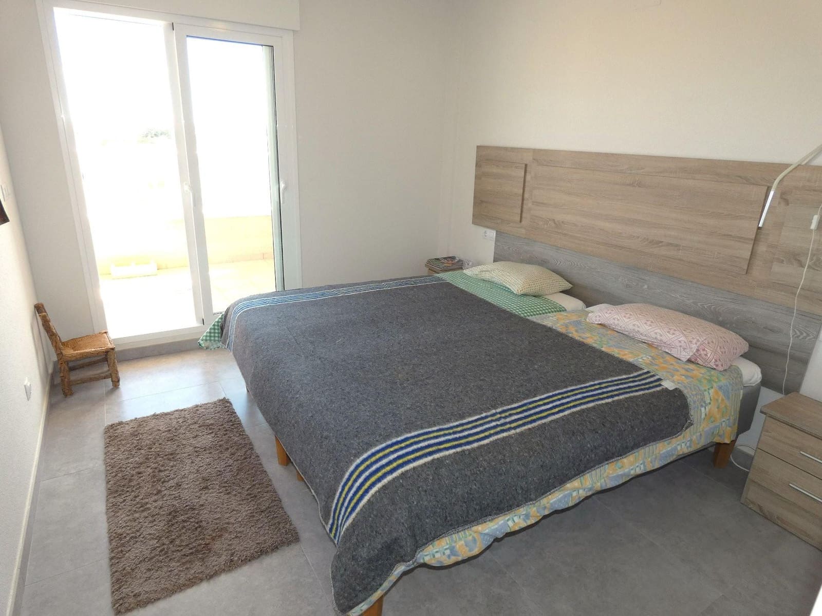 Apartamento de 3 habitaciones en Torrevieja en venta con piscina garaje - 299.000 € (Ref: 9096127)