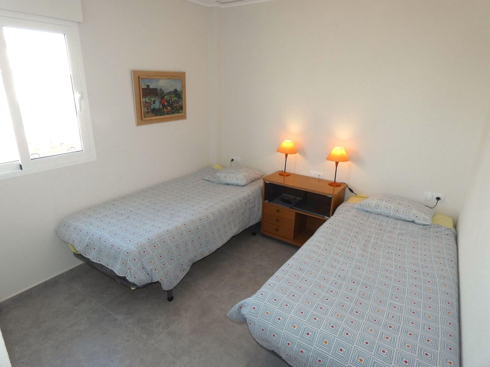 Apartamento de 3 habitaciones en Torrevieja en venta con piscina garaje - 299.000 € (Ref: 9096127)