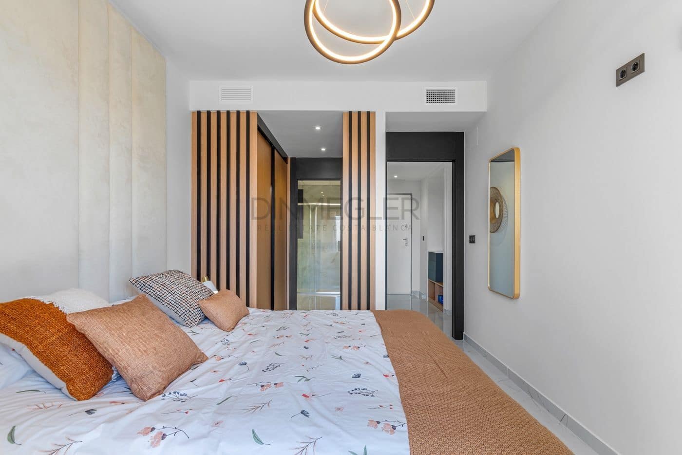 3 soveværelse Penthouse til salg i Orihuela Costa med swimmingpool garage - € 990.000 (Ref: 9096138)