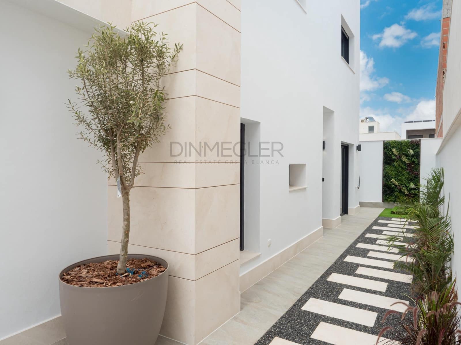 3 Zimmer Villa zu verkaufen in San Pedro del Pinatar mit Pool - 439.000 € (Ref: 9096143)