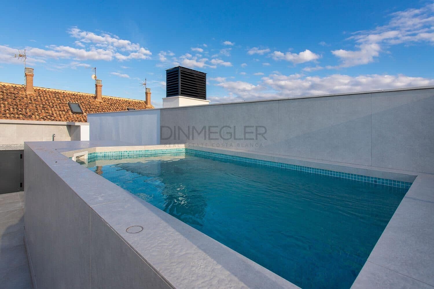 3 soverom Rekkehus til salgs i Torre de la Horadada med svømmebasseng - € 499 900 (Ref: 9096565)