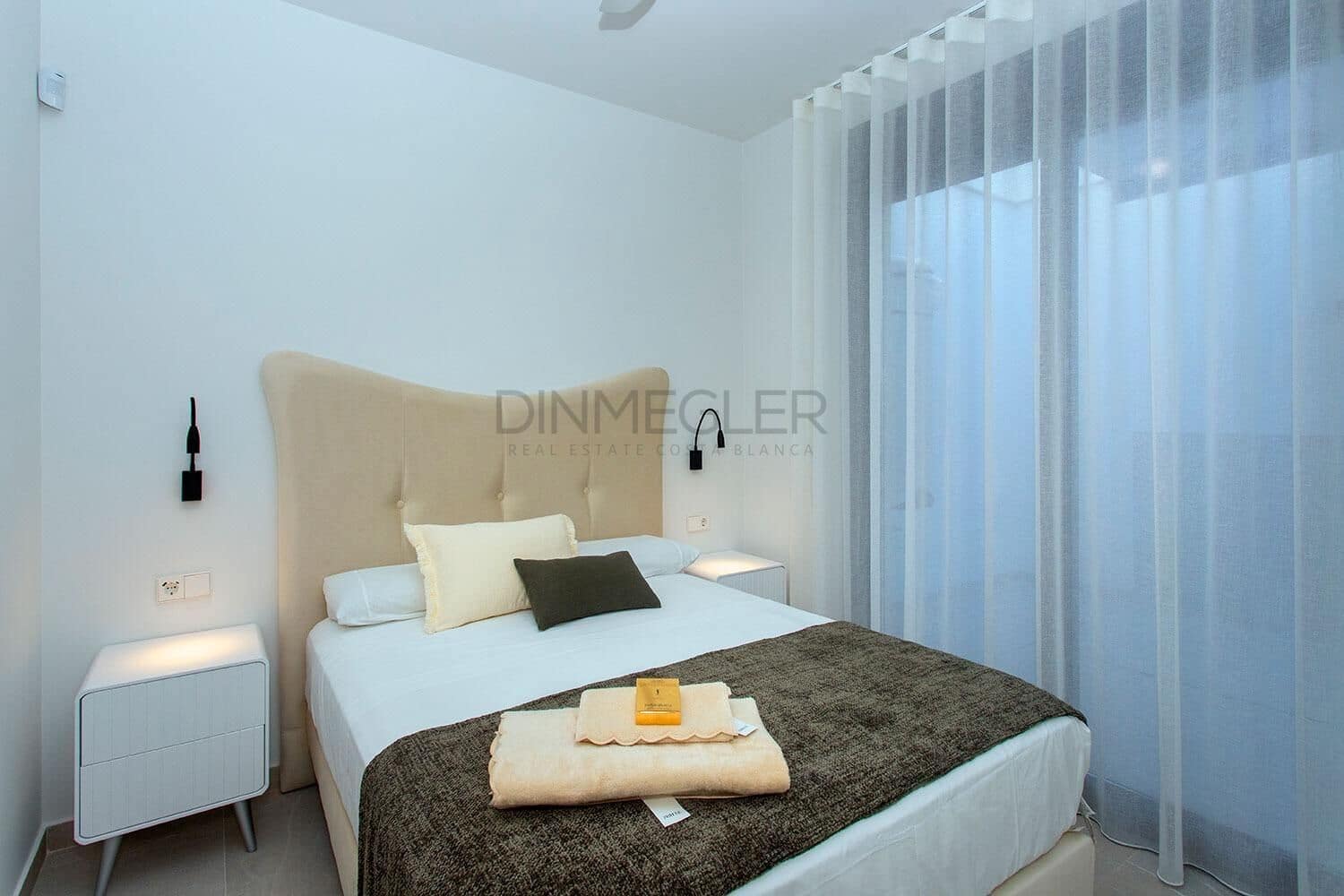 3 soverom Rekkehus til salgs i Torre de la Horadada med svømmebasseng - € 499 900 (Ref: 9096565)