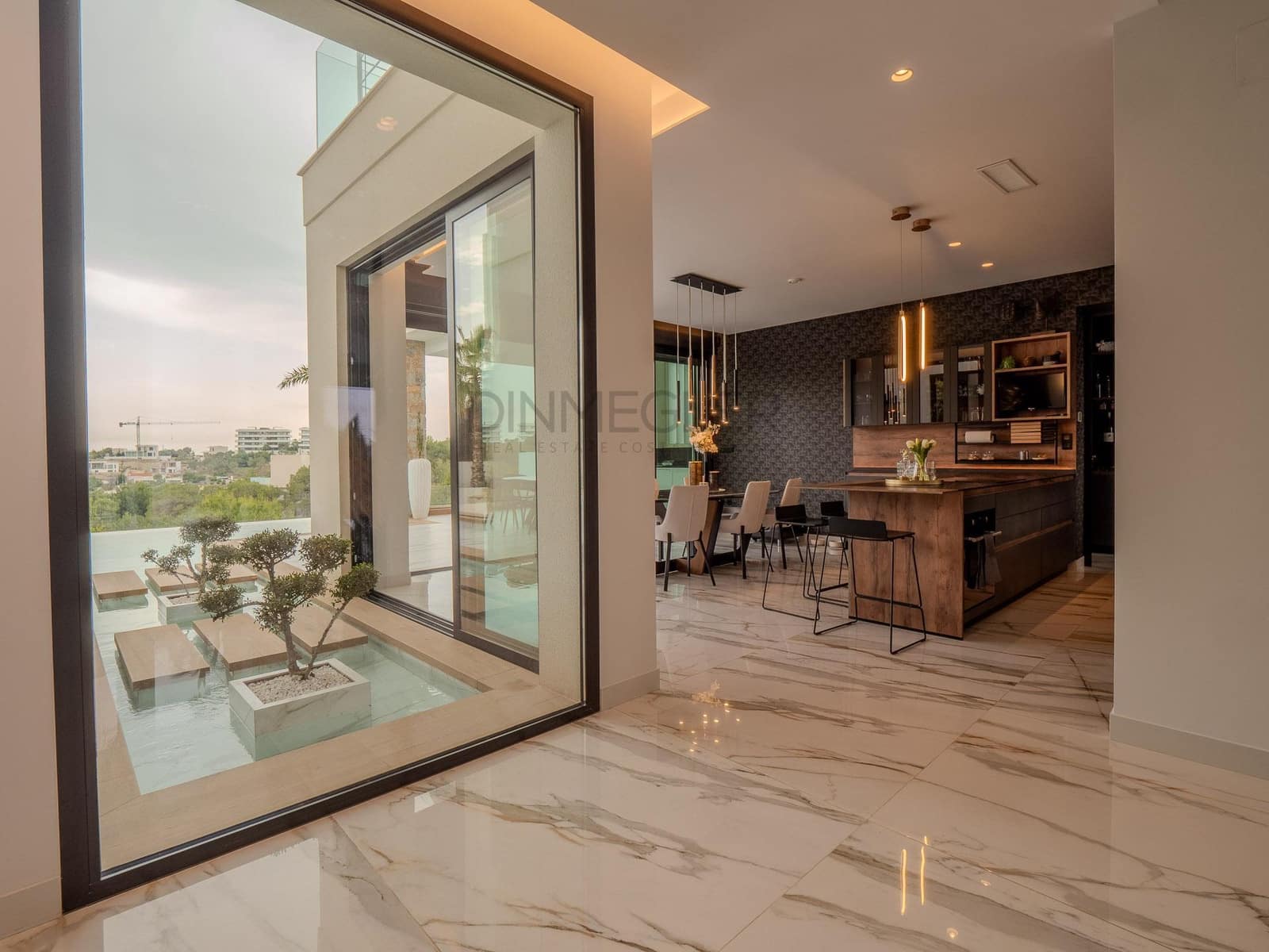 4 soverom Villa til salgs i Las Colinas Golf med svømmebasseng garasje - € 2 880 000 (Ref: 9108893)