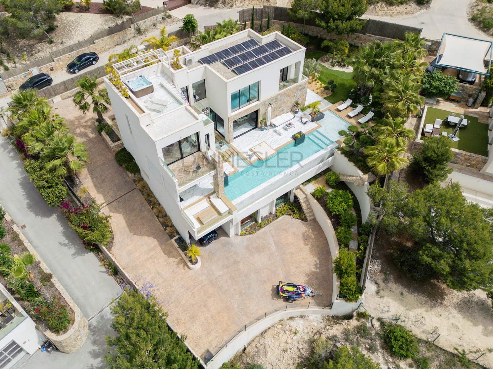 4 soverom Villa til salgs i Las Colinas Golf med svømmebasseng garasje - € 2 880 000 (Ref: 9108893)