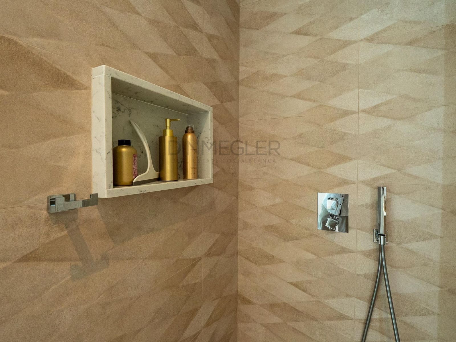 4 soverom Villa til salgs i Las Colinas Golf med svømmebasseng garasje - € 2 880 000 (Ref: 9108893)