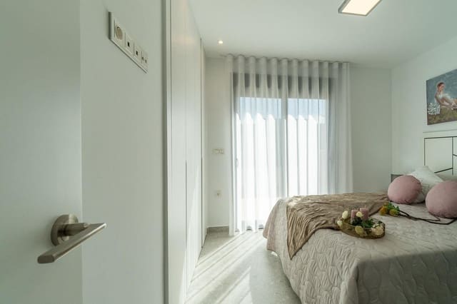 3 soverom Bungalow til salgs i Los Balcones med svømmebasseng - € 230 000 (Ref: 9126876)