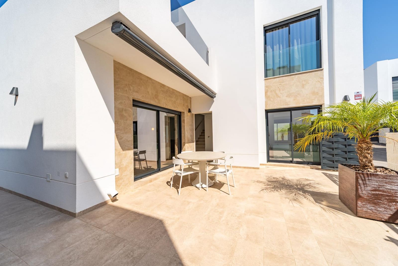 Chalet de 3 habitaciones en Ciudad Quesada en venta con piscina - 540.000 € (Ref: 9152393)