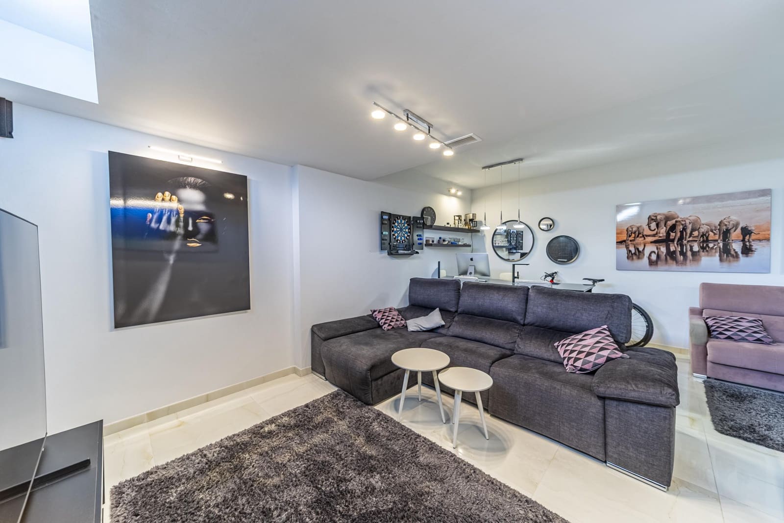 4 bedroom Villa for sale in La Regia with pool garage - € 759,000 (Ref: 9191285)