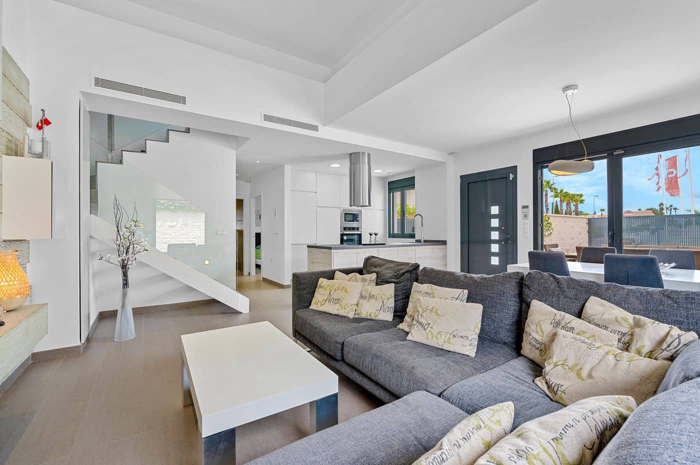 3 soverom Villa til salgs i Ciudad Quesada med svømmebasseng - € 480 000 (Ref: 9230949)