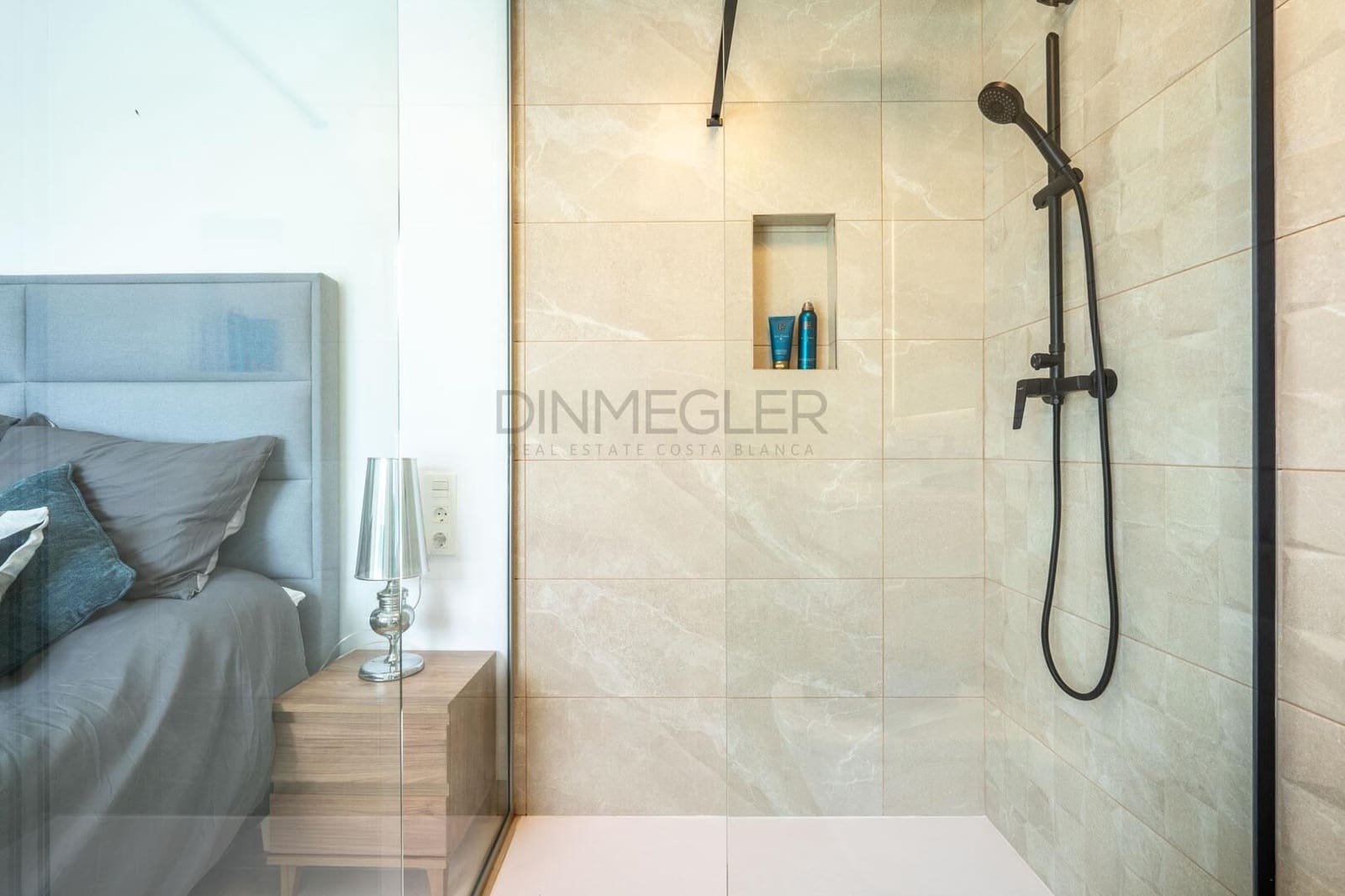 3 soverom Villa til salgs i Roldan med svømmebasseng - € 379 950 (Ref: 9230950)