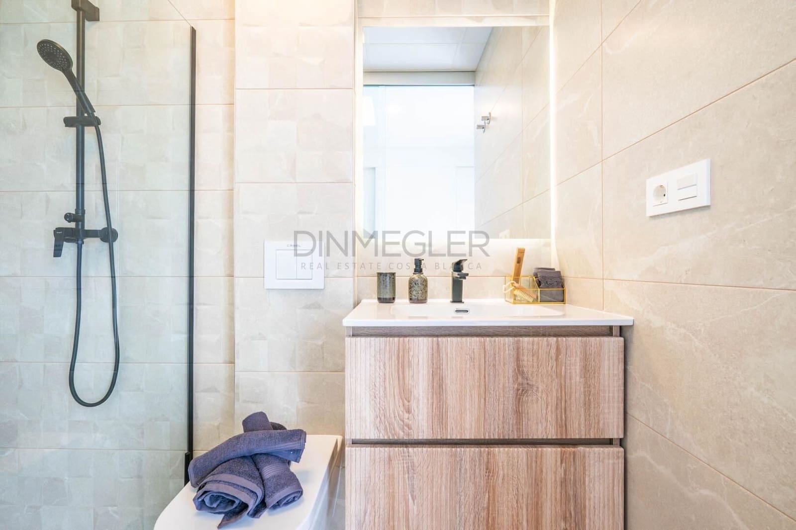 3 sypialnia Willa na sprzedaż w Roldan z basenem - 395 950 € (Ref: 9230951)