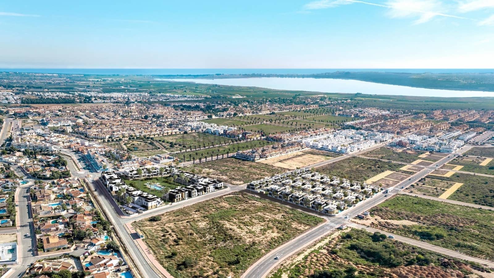 3 sypialnia Willa na sprzedaż w Ciudad Quesada z basenem - 555 000 € (Ref: 9230955)