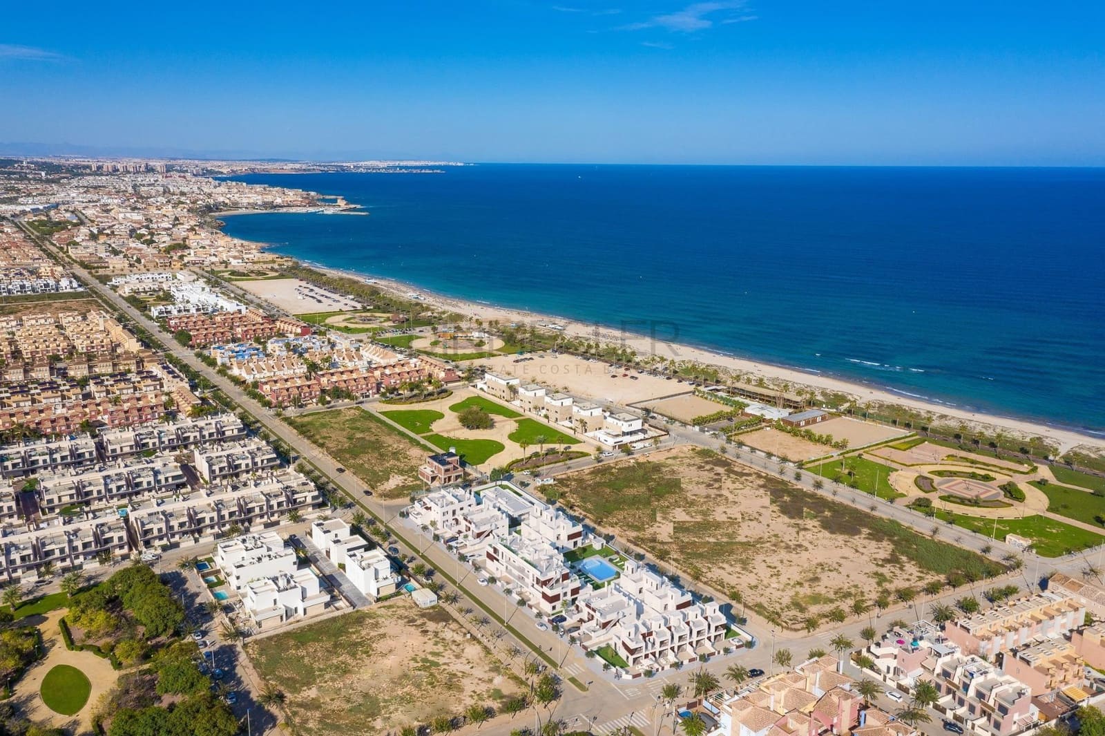 2 soverom Bungalow til salgs i El Mojon med svømmebasseng - € 369 900 (Ref: 9230956)