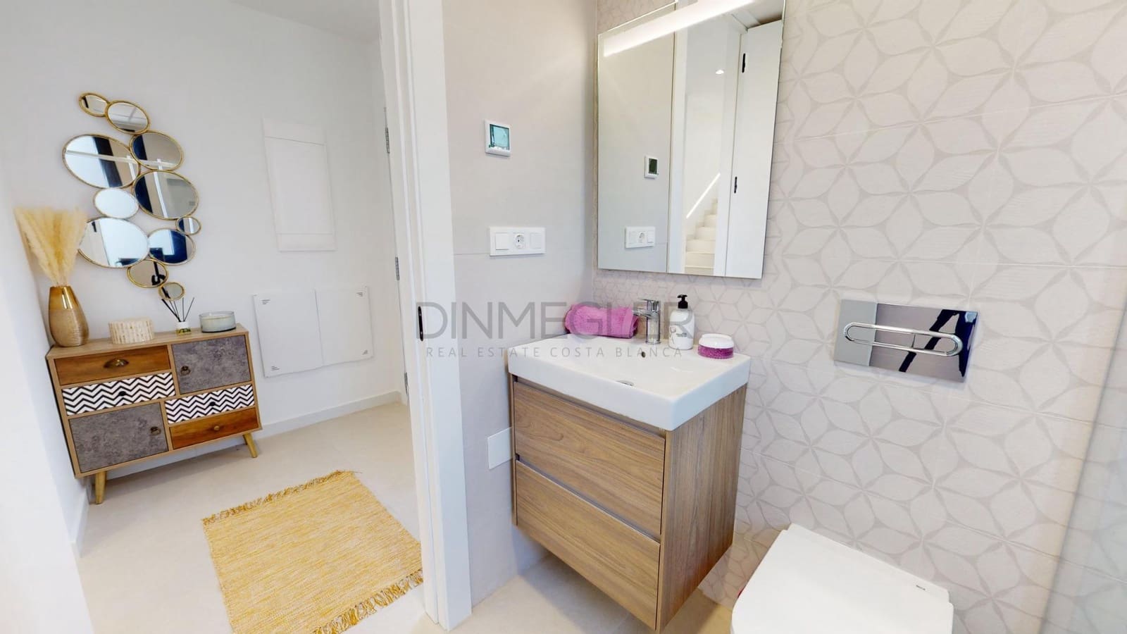 4 soveværelse Semi-Rækkehus til salg i Guardamar del Segura med swimmingpool - € 507.050 (Ref: 9230962)