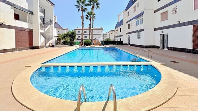 Apartamento de 3 habitaciones en Punta Prima, Torrevieja en venta - 189.900 € (Ref: 9243242)