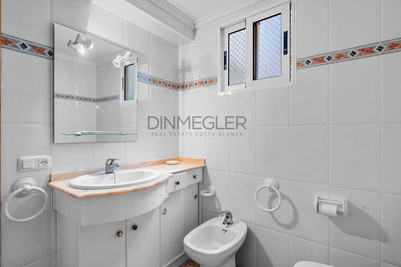 3 Zimmer Apartment zu verkaufen in Torrevieja mit Garage - 475.000 € (Ref: 9324304)