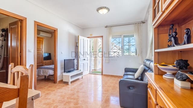 2 bedroom Villa for sale in El Chaparral - La Siesta - La Torreta, Torrevieja with pool - € 235,000 (Ref: 9347636)