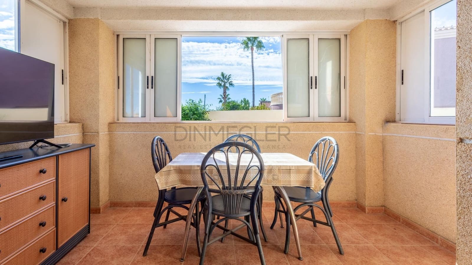 2 bedroom Villa for sale in Torrevieja with pool - € 235,000 (Ref: 9347636)