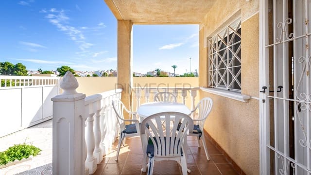 2 bedroom Villa for sale in El Chaparral - La Siesta - La Torreta, Torrevieja with pool - € 235,000 (Ref: 9347636)