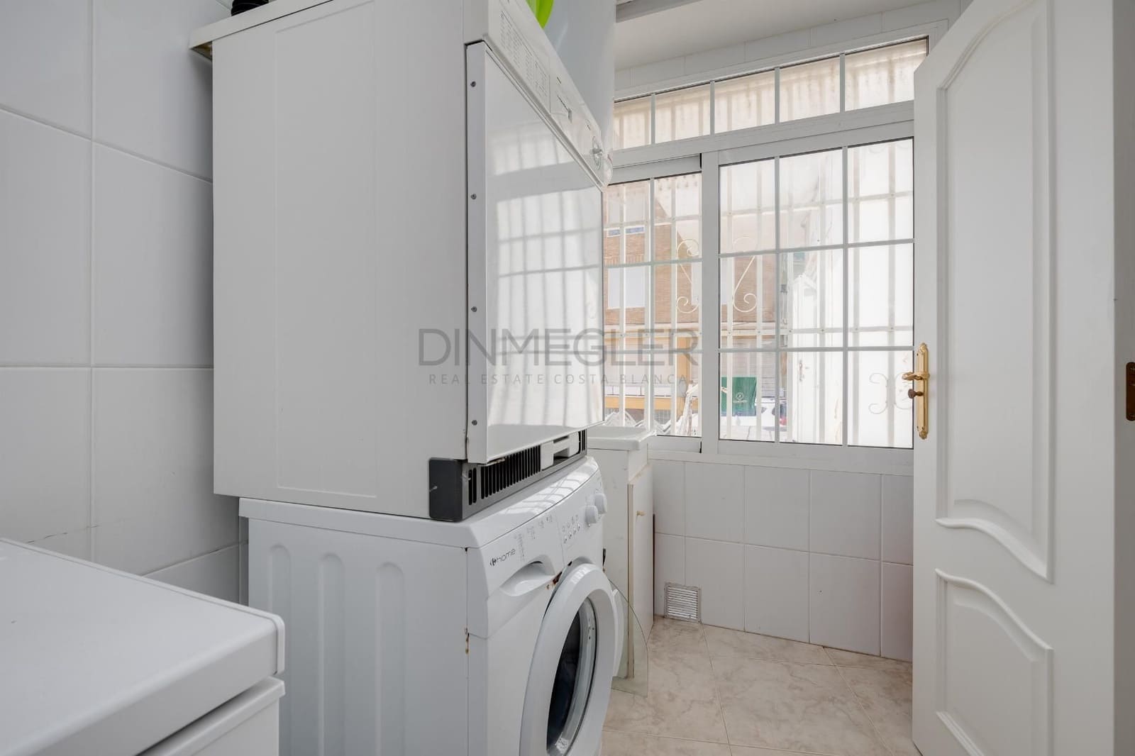 4 soveværelse Lejlighed til salg i Torrevieja med garage - € 400.000 (Ref: 9347642)