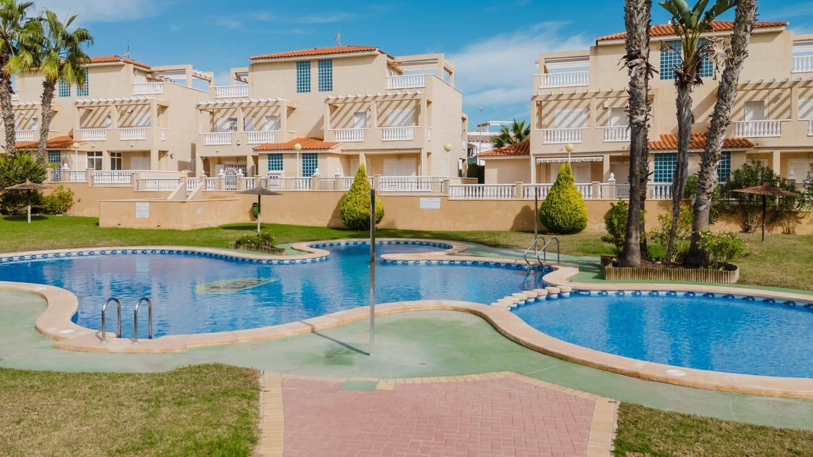 3 bedroom Apartment for sale in Orihuela Costa with pool - € 278,000 (Ref: 9347644)