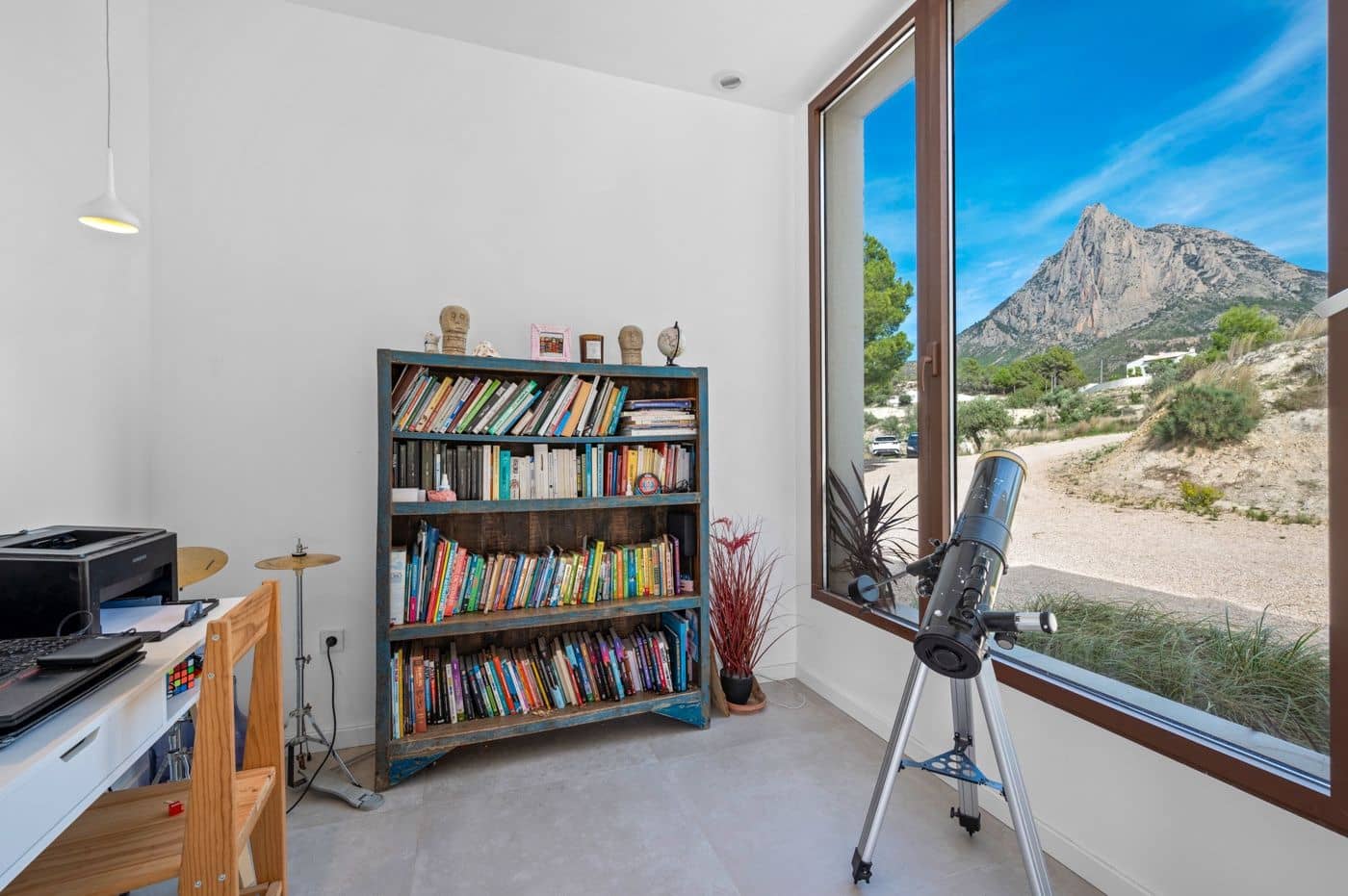 4 bedroom Villa for sale in Finestrat with pool - € 1,490,000 (Ref: 9374638)