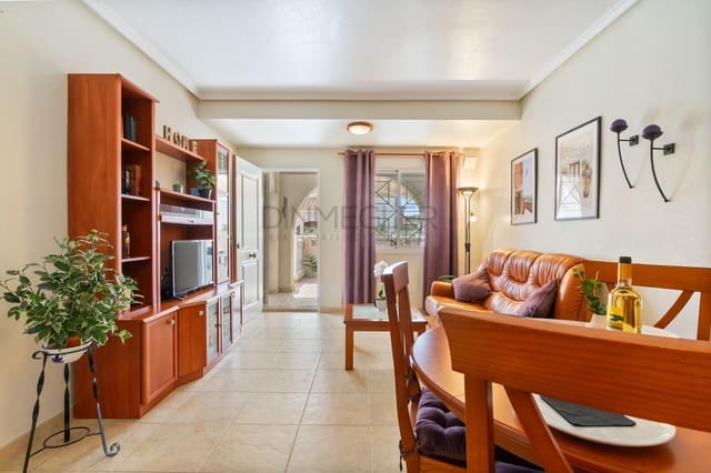 4 slaapkamer Appartement te koop in Aguas Nuevas, Torrevieja met zwembad - € 230.000 (Ref: 9374639)